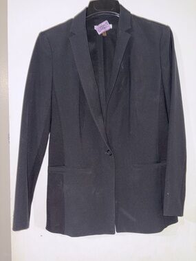 DKNYC Black Women’s Classic Single-Button Blazer